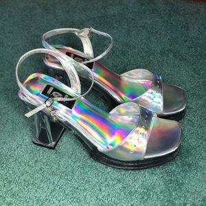 Lei Clear heels